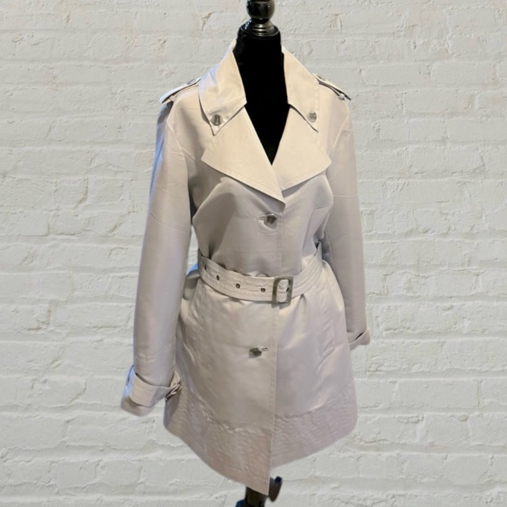 NWOT~ Guillaume Trench Coat – Size Large (Light Grey)